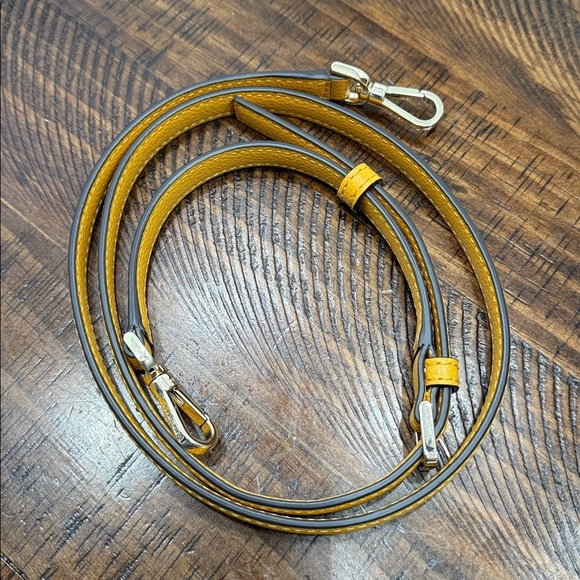 KATE SPADE Small Bucket Bag - Picture 9 of 13